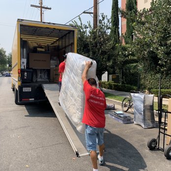 Redline Moving - Local moving- Best movers in LA- No hidden fees! - Movers Near Me - Canoga park, California Redline Moving - Local moving- Best movers in LA- No hidden fees! - Movers Near Me - Canoga park, California