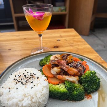 Kimoto Rooftop - Chicken Teriyaki - Asian Fusion Near Me - Brooklyn, New York