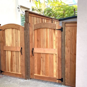 The Construction Guyz - We added the radius detail and better gate hardware. - Fences & Gates Near Me The Construction Guyz - We added the radius detail and better gate hardware. - Fences & Gates Near Me