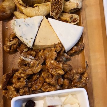 Christopher's Kitchen - Cheese plate - Vegan Near Me - Palm Beach Gardens, Florida