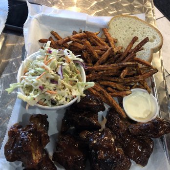 Bombers BBQ - Barbeque Near Me - Munster, Indiana