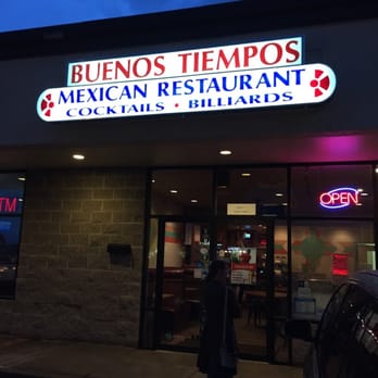 Buenos Tiempos - Front of the restaurant - Mexican Near Me - Broomfield, Colorado