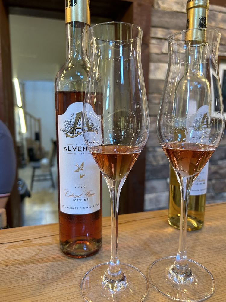 Alvento Winery Logo