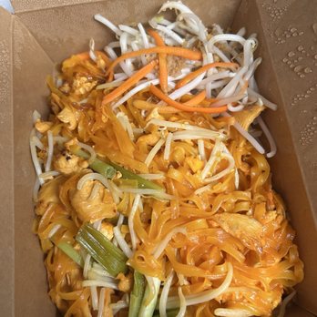 Lotus Thai Bistro - pad thai chicken - Thai Near Me - Palo Alto, California Lotus Thai Bistro - pad thai chicken - Thai Near Me - Palo Alto, California