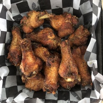 Modern Sports Restaurant - Lemon pepper chicken wings - Sports Bars Near Me - Cartersville, Georgia