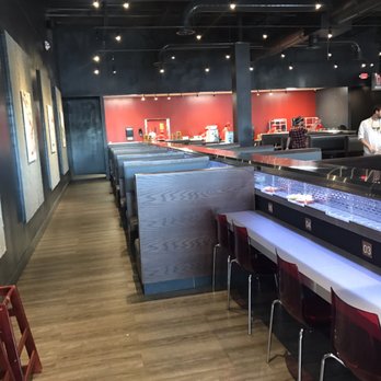 Neo Sushi Express - Empty tables - Conveyor Belt Sushi Near Me - Durham, North Carolina Neo Sushi Express - Empty tables - Conveyor Belt Sushi Near Me - Durham, North Carolina