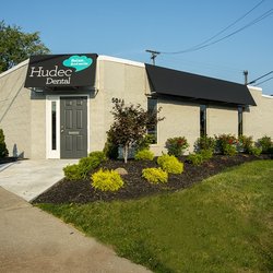Hudec Dental