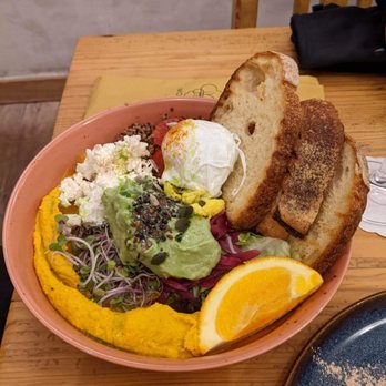 Bistro Monk - Coffee & Tea Near Me - Staré Město, Puerto Rico