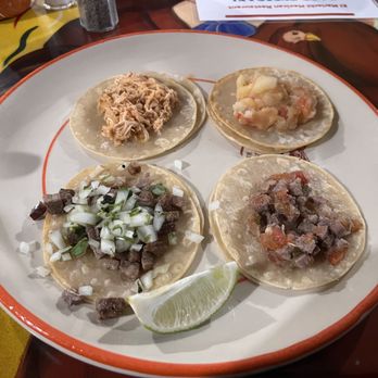 El Mariachi - Mixed taco plate with beef, chicken, and potato. - International Grocery Near Me - Edmonton, Alberta El Mariachi - Mixed taco plate with beef, chicken, and potato. - International Grocery Near Me - Edmonton, Alberta