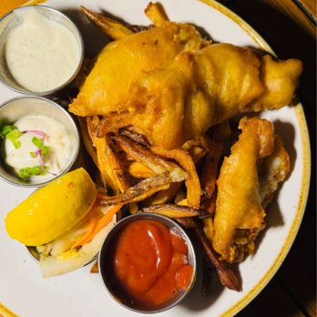 Monkeypod Kitchen by Merriman - Pete's Fresh Fish & Chips - New American Near Me - Kihei, Hawaii Monkeypod Kitchen by Merriman - Pete's Fresh Fish & Chips - New American Near Me - Kihei, Hawaii