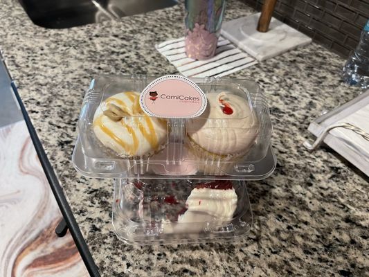 Cami Cakes by null