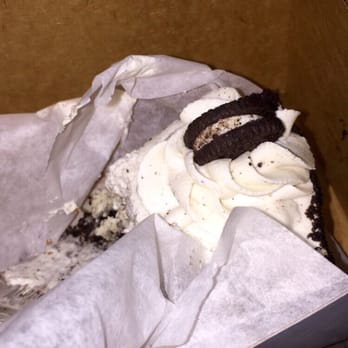 Dessert Oasis Coffee Roasters - Oreo Cheesecake - Coffee & Tea Near Me - Rochester, Michigan