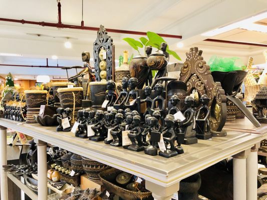 Balikbayan Handicrafts by null