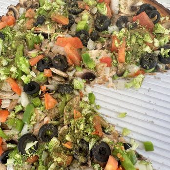 Rocky's Gourmet Pizza - Veggie Cauliflower Crust Pizza - Pizza Near Me - Glendale, California Rocky's Gourmet Pizza - Veggie Cauliflower Crust Pizza - Pizza Near Me - Glendale, California