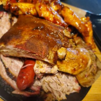 Nickel's Pit BBQ - Nickel's Split - Barbeque Near Me - Watkins Glen, New York