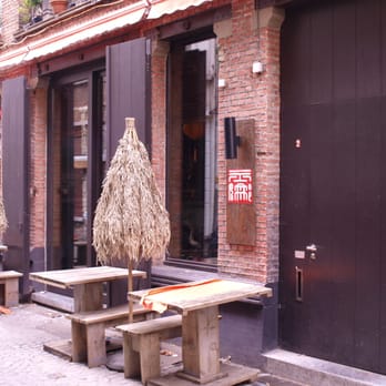 Yuna - Sushi Bars Near Me - Antwerp, VAN Yuna - Sushi Bars Near Me - Antwerp, VAN