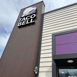 Exterior photo of Taco Bell - Hudson, North Carolina Exterior photo of Taco Bell - Hudson, North Carolina