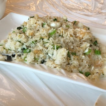 Phoenix Restaurant - Dried Scallop with Egg White Fried Rice, specified no soy sauce - Dim Sum Near Me - Chicago, Illinois Phoenix Restaurant - Dried Scallop with Egg White Fried Rice, specified no soy sauce - Dim Sum Near Me - Chicago, Illinois