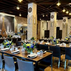 Élyse Restaurant - The restaurant is very modern and spacious which I loved