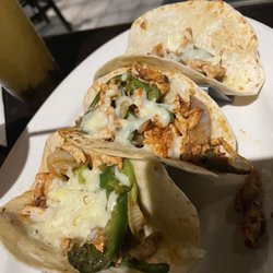Cocina Mexicana - Chicken tacos