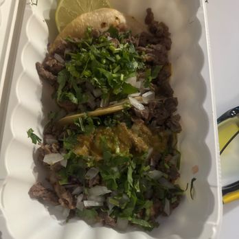 Pezcow - $5 Taco's - Asada - Mexican Near Me - Windsor, California