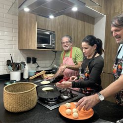Tomatl Experiences - Cooking class, making tortillas