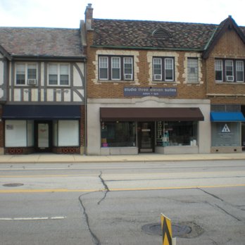Dynamic Massage Therapy - Reserved parking behind building just steps from the rear entrance!! - Massage Therapy Near Me - Lombard, Illinois
