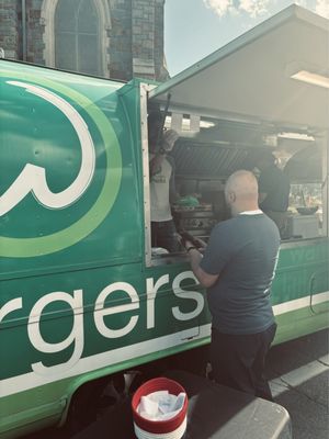 Wahlburgers by null