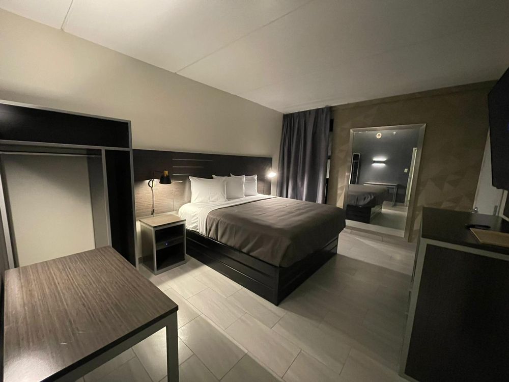 CASA AZUL HOTEL BLU 33 Photos 22016 Jamaica Ave, Queens Village, New York Hotels Phone