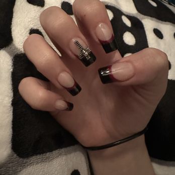 Fendy Nail Lounge - Gel X - Nail Salons Near Me - Cypress, California