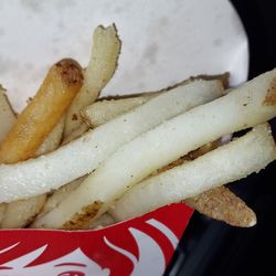 Wendy's - Raw and underfilled