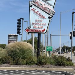 Portillo's Rolling Meadows - Nice signage