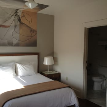 Commodore Hotel Astoria - suite 308 - Hotels Near Me - Astoria, Oregon Commodore Hotel Astoria - suite 308 - Hotels Near Me - Astoria, Oregon