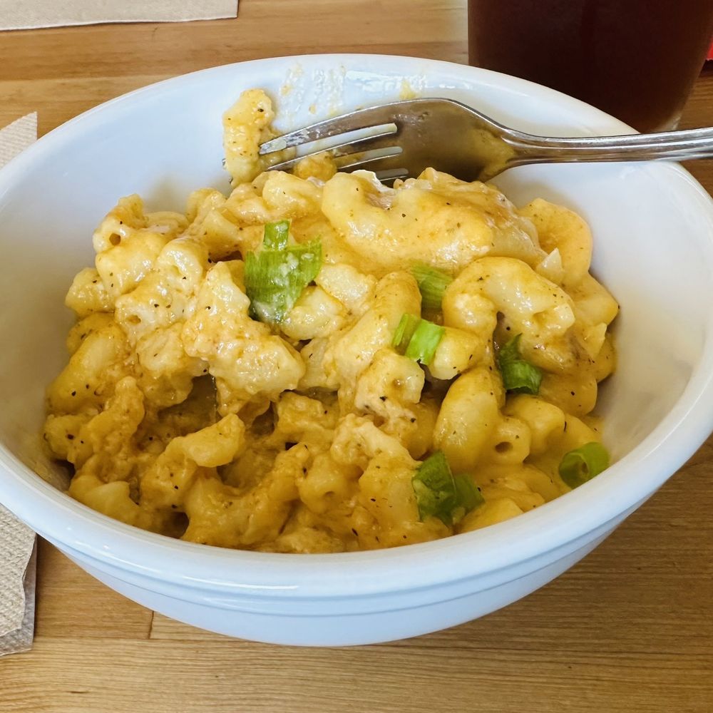 Hen & Flour - Mac and cheese side . Fresh cheese so yummy. - Chicken Shop Near Me - Medford, Oregon Hen & Flour - Mac and cheese side . Fresh cheese so yummy. - Chicken Shop Near Me - Medford, Oregon