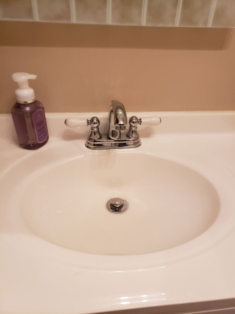 Slide of O'Neil family Installations