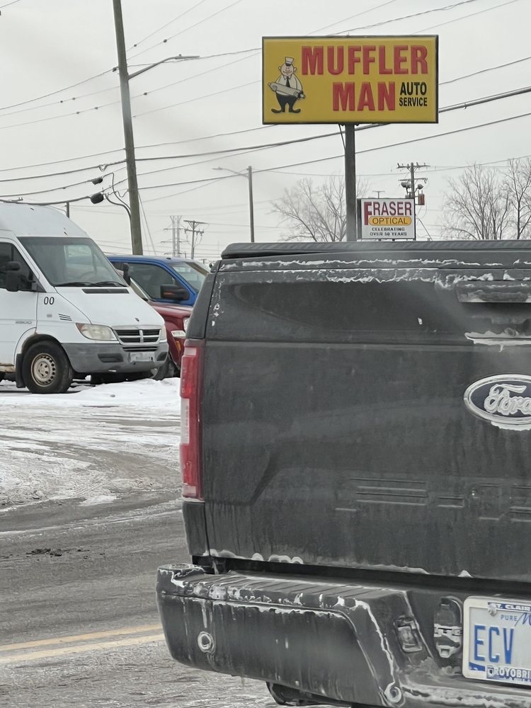 Muffler Man of Fraser