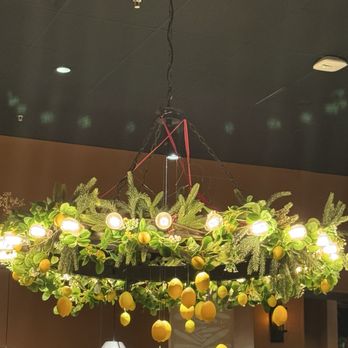 Sole Mio Kitchen & Bar - Sicilian looking decor - Pizza Near Me - Boynton Beach, Florida