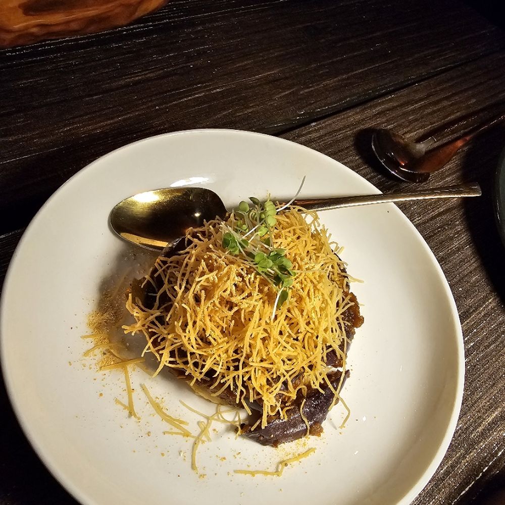 Four Monkeys - Ghee Roast Eggplant - Indian Near Me - Summit, New Jersey