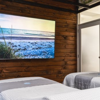 ZZ Day Spa - Bring a loved one with you and share a relaxing couples massage together! - Day Spas Near Me - New York, New York ZZ Day Spa - Bring a loved one with you and share a relaxing couples massage together! - Day Spas Near Me - New York, New York