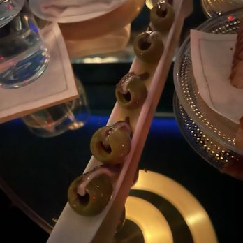 Nubeluz - Aceitunas Matrimonio - Cocktail Bars Near Me - New York, New York