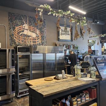 Ruddles Bread And Book - If you could smell the incredible aromas of baked goods and coffee, you'd swoon. - Coffee & Tea Near Me - Cleveland, Tennessee Ruddles Bread And Book - If you could smell the incredible aromas of baked goods and coffee, you'd swoon. - Coffee & Tea Near Me - Cleveland, Tennessee