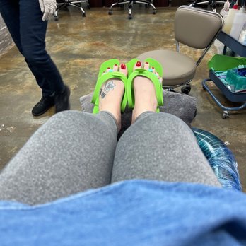 Glo Nail Salon - My sparkling red for a Mardi Gras ball tonight! - Waxing Near Me - Lafayette, Louisiana Glo Nail Salon - My sparkling red for a Mardi Gras ball tonight! - Waxing Near Me - Lafayette, Louisiana