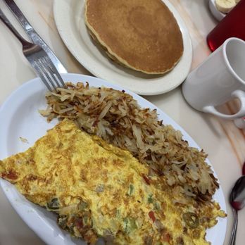 Golden Oak Pancake House - Pancakes Near Me - St Louis, Missouri Golden Oak Pancake House - Pancakes Near Me - St Louis, Missouri
