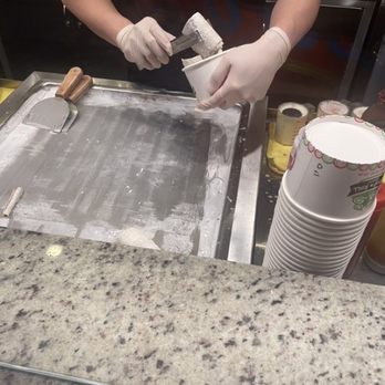Legend Tasty House - Ice Cream & Frozen Yogurt Near Me - Chicago, Illinois
