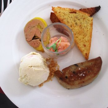 Domaine de Dony - chaud froid de foie gras - Guest Houses Near Me - Balbins, 38