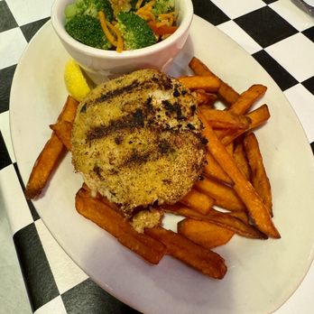Acme Oyster House - Grilled Crab Cake Platter (Subbed Sweet Potato Fries and added Veggies) - Cajun/Creole Near Me - Baton Rouge, Louisiana
