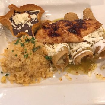 Condesa - Smithfield - Cheese enchiladas with chicken instead of steak with rice and beans - Vegetarian Near Me - Smithfield, Rhode Island Condesa - Smithfield - Cheese enchiladas with chicken instead of steak with rice and beans - Vegetarian Near Me - Smithfield, Rhode Island