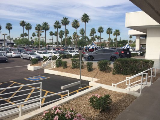 Berge Ford East Auto Center Drive Mesa Az LARRY H MILLER FORD MESA - Updated June 2025 - 43 Photos & 365 Reviews