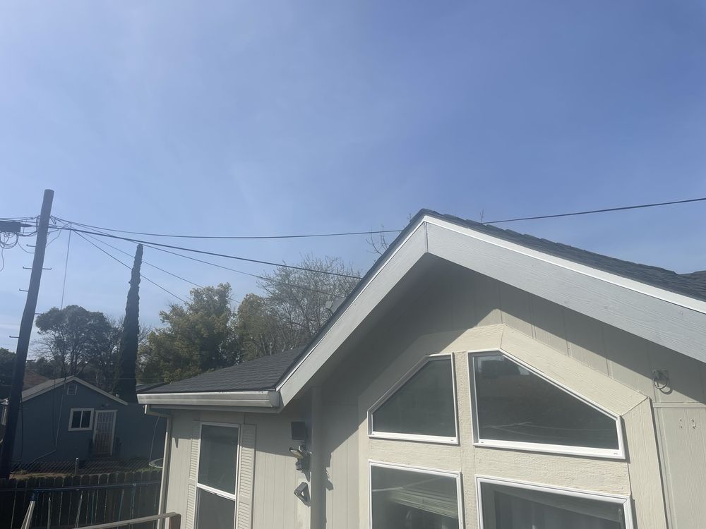 Slide of Pyramid Roofing