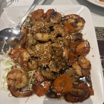 Thai Paradise - Garlic and Pepper Shrimp and Scallops - Thai Near Me - Monterey Park, California Thai Paradise - Garlic and Pepper Shrimp and Scallops - Thai Near Me - Monterey Park, California
